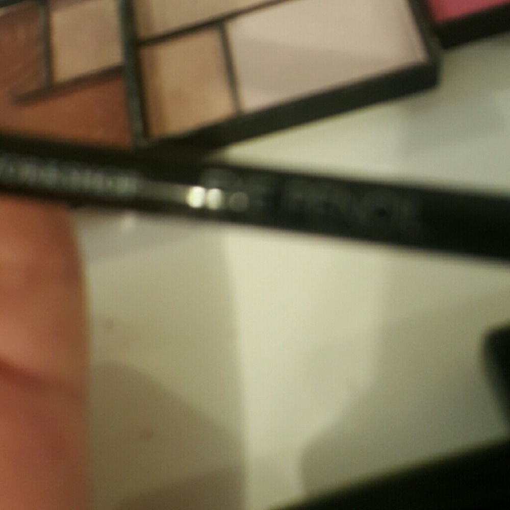 Makeup set - Picture 8 of 8